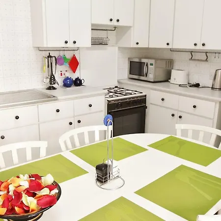 Appartamento Lazaros Center 2 Bedroom *
